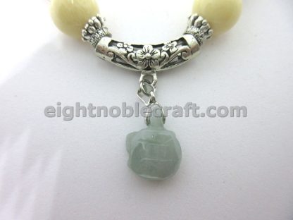 Handmade Beaded Bracelet with Bead of Jade Turtle